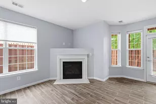 7843 Locust Leaf Ln, Alexandria, VA 22315 - Photo 34