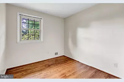 14715 Lock Drive, Centreville, VA 20120 - Photo 24