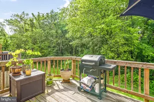 1120 Floyd Pl, Herndon, VA 20170 - Photo 8