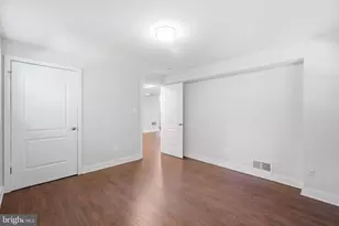 6814 Shrine Ct, Annandale, VA 22003 - Photo 16