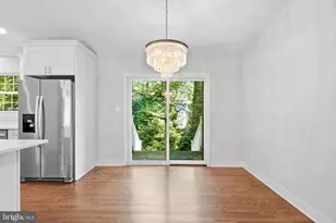 6814 Shrine Ct, Annandale, VA 22003 - Photo 10
