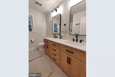 9051 Laurel Hill Court, Vienna, VA 22182 - Photo 14