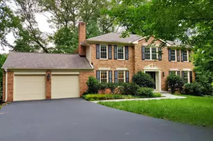 9051 Laurel Hill Ct, Vienna, VA 22182 - Photo 1
