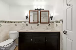 3701 S George Mason Dr, Falls Church, VA 22041 - Photo 24