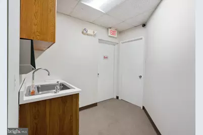 9522 Lee Highway #9522C, Fairfax, VA 22031 - Photo 6