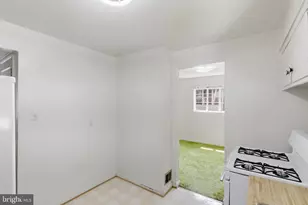 3824 Larchwood Rd, Falls Church, VA 22041 - Photo 14