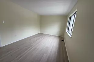 1155 Dublin Pl, Herndon, VA 20170 - Photo 6
