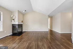 5612 Willoughby Newton Dr, Centreville, VA 20120 - Photo 12