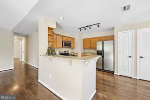 5612 Willoughby Newton Dr, Centreville, VA 20120 - Photo 6