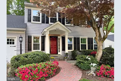 9525 Oak Stream Court, Fairfax Station, VA 22039 - Photo 2