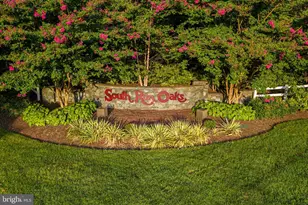 9525 Oak Stream Ct, Fairfax Station, VA 22039 - Photo 14