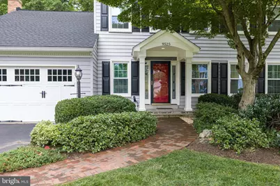 9525 Oak Stream Court, Fairfax Station, VA 22039 - Photo 8
