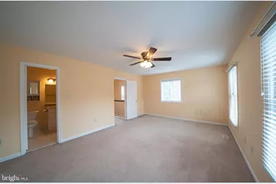 10168 Turnberry Place, Oakton, VA 22124 - Photo 18