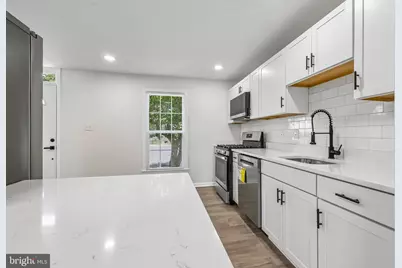 7403 Houndsbury Court, Alexandria, VA 22315 - Photo 14