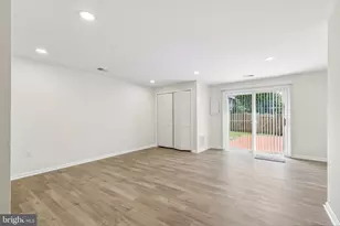 7403 Houndsbury Ct, Alexandria, VA 22315 - Photo 28