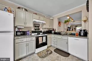8601 Venoy Ct, Alexandria, VA 22309 - Photo 36