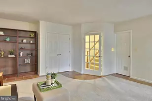 1809 Fawncrest Ct, Vienna, VA 22182 - Photo 18