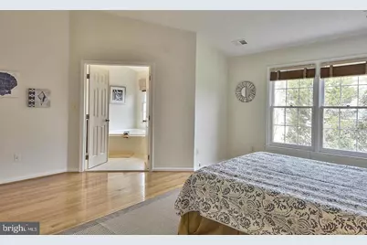 1809 Fawncrest Court, Vienna, VA 22182 - Photo 8