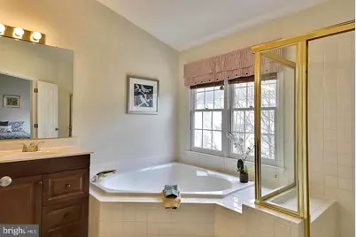 1809 Fawncrest Court, Vienna, VA 22182 - Photo 10