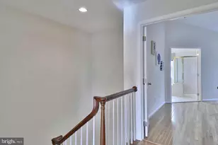 1809 Fawncrest Ct, Vienna, VA 22182 - Photo 6