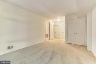 3863 Persimmon Cir, Fairfax, VA 22031 - Photo 24