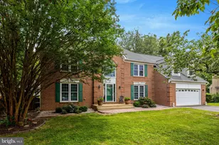 1501 Snowflake Ct, Herndon, VA 20170 - Photo 2