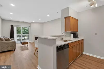 12919 Alton Square #220, Herndon, VA 20170 - Photo 2