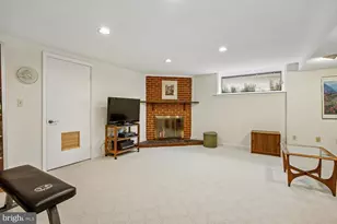 3332 Kaywood Dr, Falls Church, VA 22041 - Photo 28