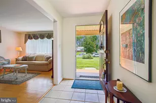 3332 Kaywood Dr, Falls Church, VA 22041 - Photo 2