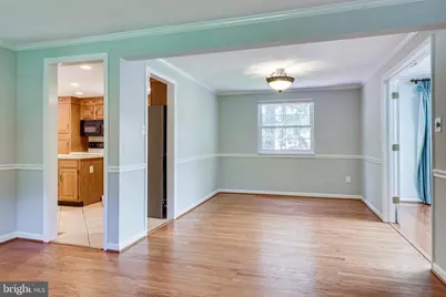 10507 Cavalcade Street, Great Falls, VA 22066 - Photo 8
