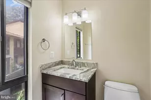 11310 Dockside Cir, Reston, VA 20191 - Photo 26