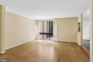 11310 Dockside Cir, Reston, VA 20191 - Photo 10