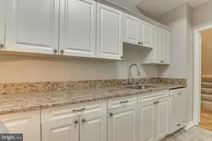 11564 Rolling Green Ct, Reston, VA 20191 - Photo 14