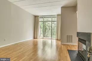 11564 Rolling Green Ct, Reston, VA 20191 - Photo 6