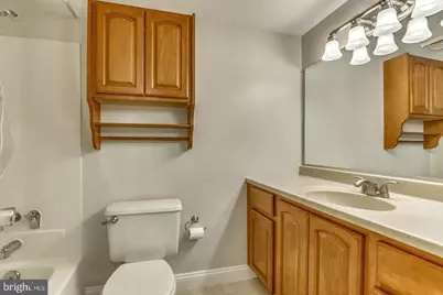 11564 Rolling Green Court, Reston, VA 20191 - Photo 20