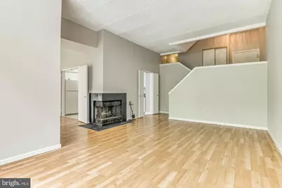 11564 Rolling Green Court, Reston, VA 20191 - Photo 8