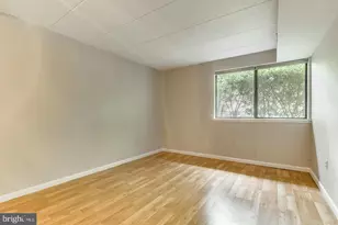 11564 Rolling Green Ct, Reston, VA 20191 - Photo 18