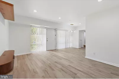 4941 Americana Drive #109, Annandale, VA 22003 - Photo 8