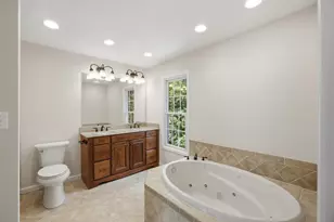 11601 Quail Ridge Ct, Reston, VA 20194 - Photo 32