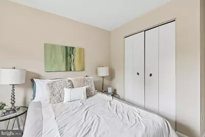 [Address not provided], Alexandria, VA 22306 - Photo 22