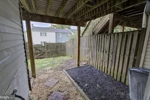 13826 Wakley Ct, Centreville, VA 20121 - Photo 22