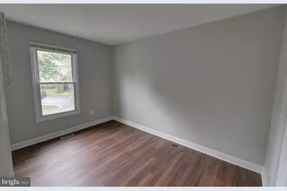 13826 Wakley Court, Centreville, VA 20121 - Photo 12