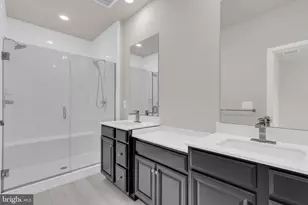 9340 Sweetbay Magnolia Ct, Fairfax, VA 22031 - Photo 30