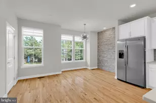 9340 Sweetbay Magnolia Ct, Fairfax, VA 22031 - Photo 22