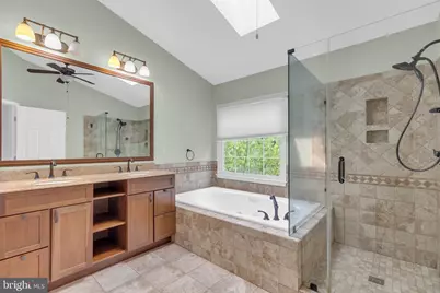 2715 Pembsly Drive, Vienna, VA 22181 - Photo 30