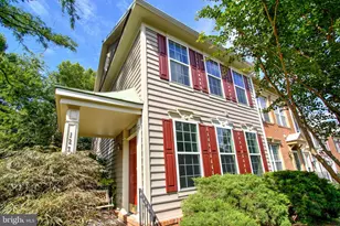 1274 Vintage Pl, Reston, VA 20194 - Photo 4
