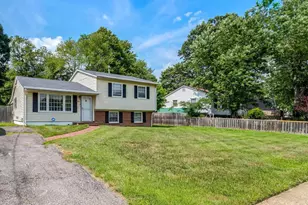 4904 Lawrence St, Alexandria, VA 22309 - Photo 2