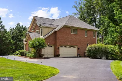 1108 Hobnail Court, Great Falls, VA 22066 - Photo 4