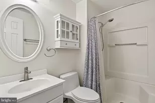 5719 Oakshore Ct, Burke, VA 22015 - Photo 40
