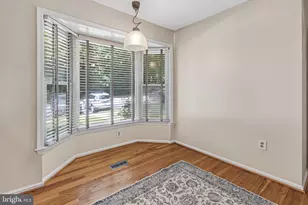5719 Oakshore Ct, Burke, VA 22015 - Photo 18
